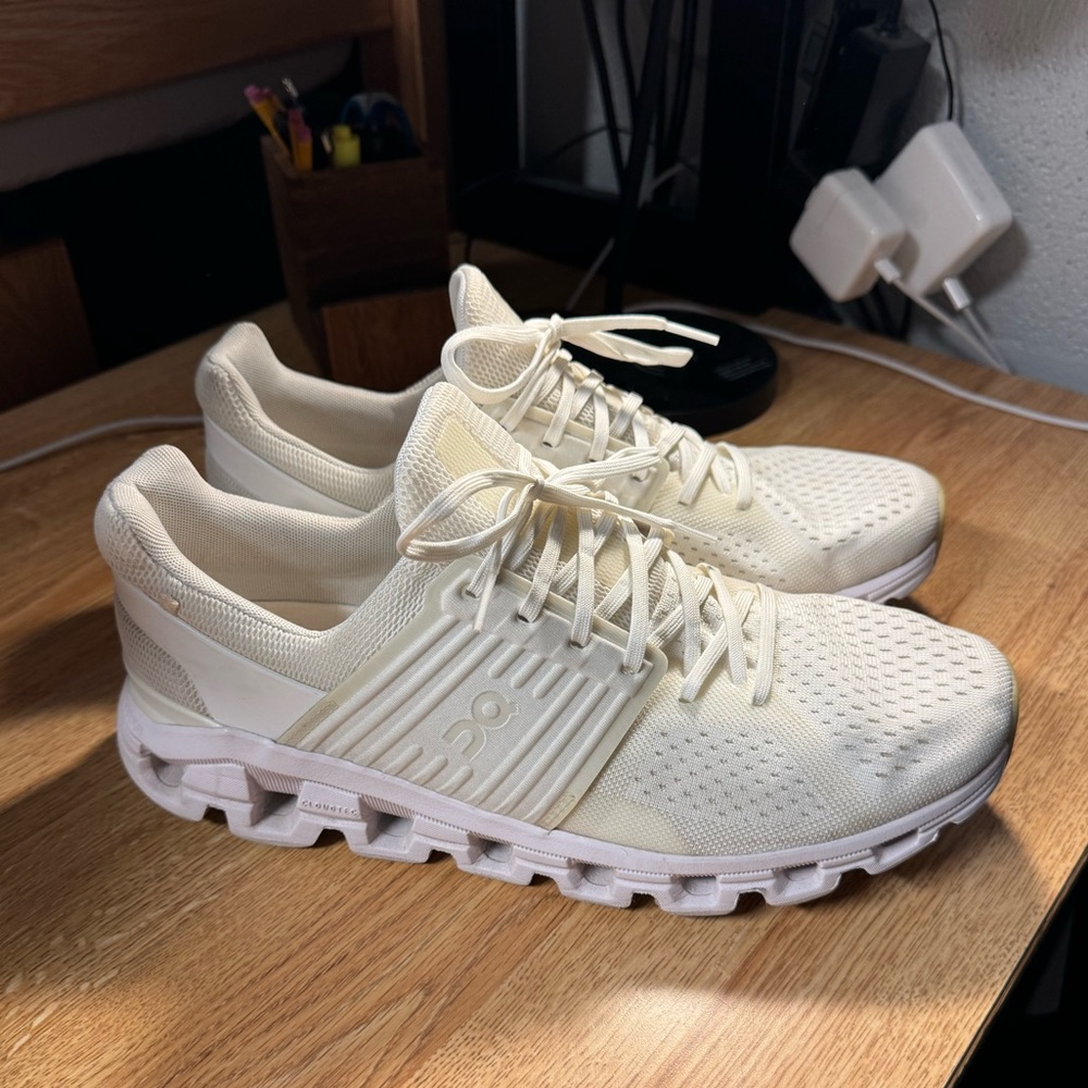 Men’s OnCloud “Cloudswift” Running Shoes